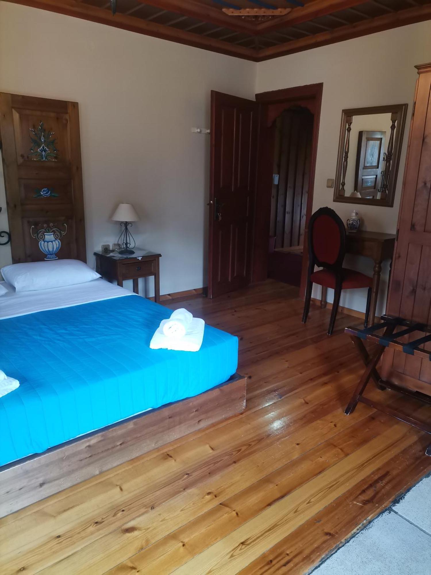 Konstantinou & Elenis Hotell Monodendri Eksteriør bilde