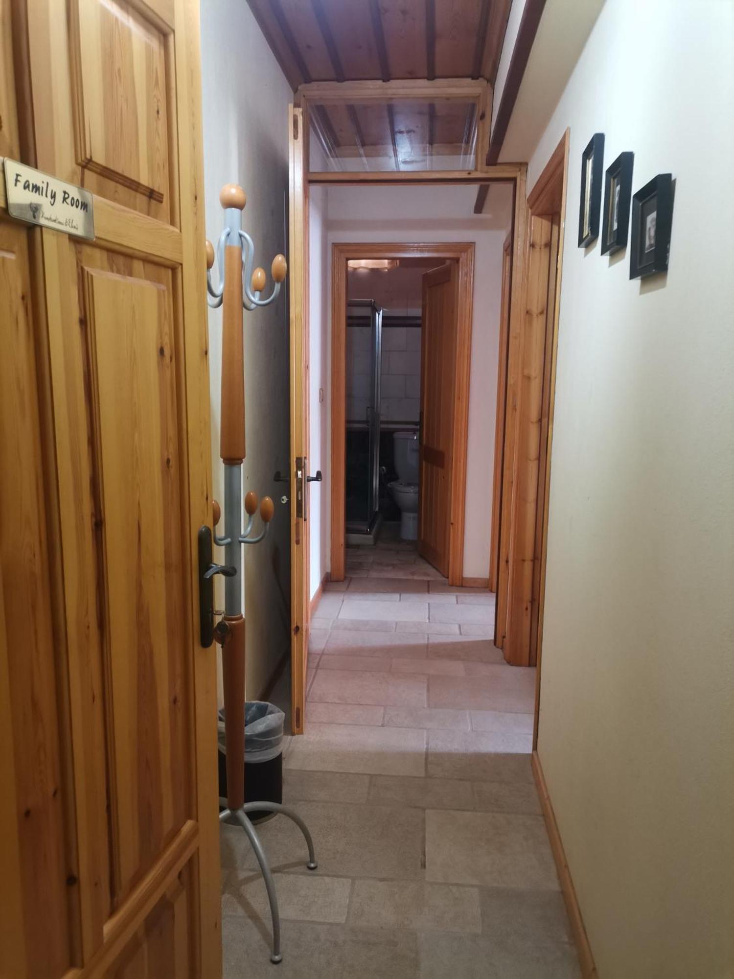 Konstantinou & Elenis Hotell Monodendri Eksteriør bilde