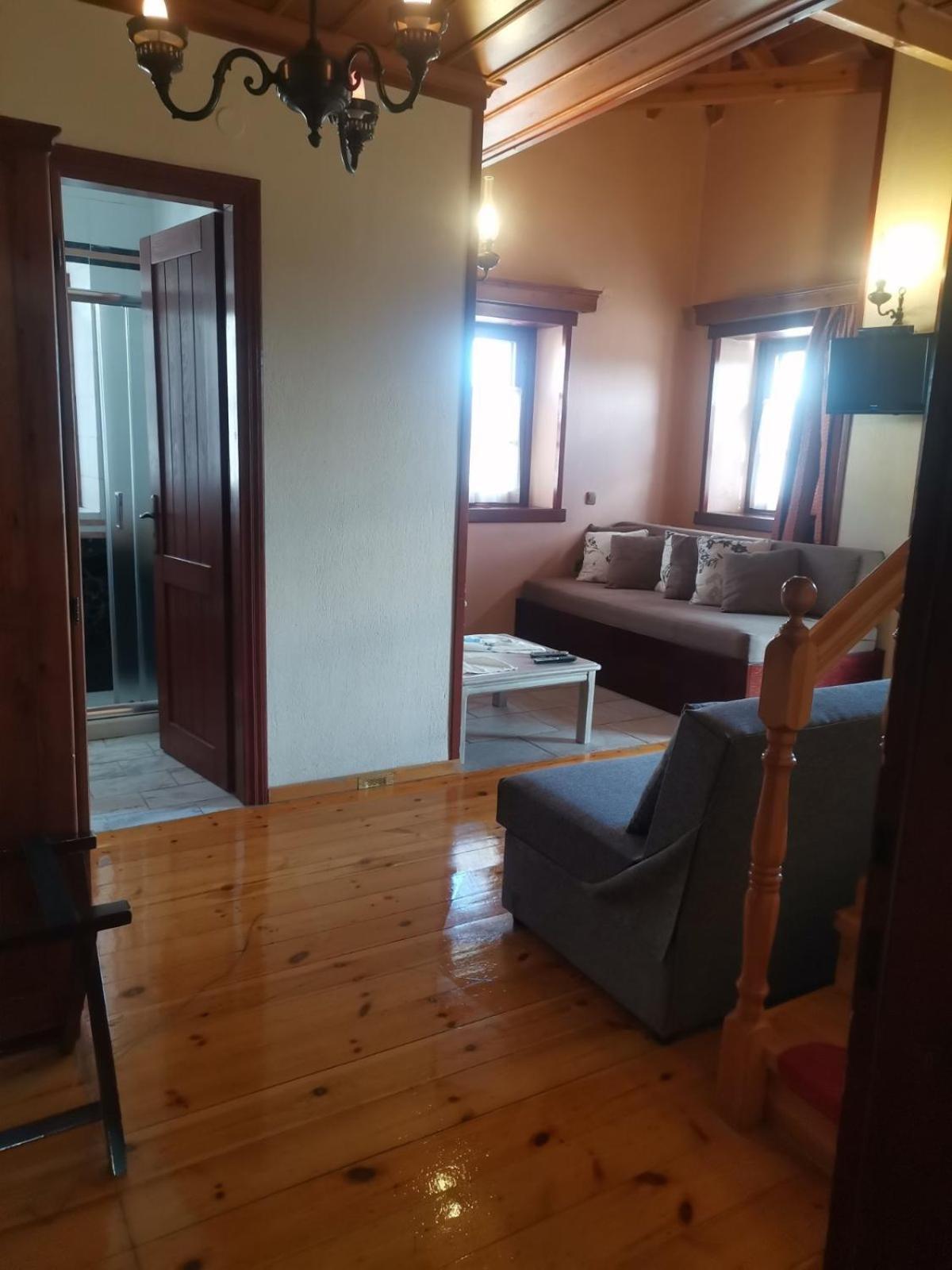 Konstantinou & Elenis Hotell Monodendri Eksteriør bilde